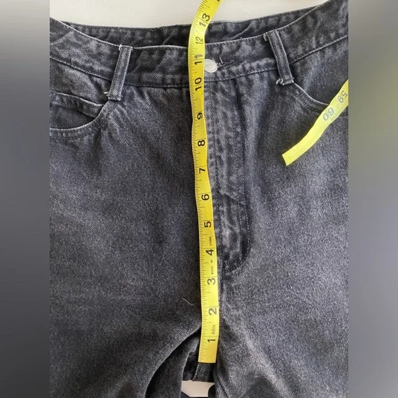 Vintage BONGO by Gene Montesano Black High Waisted Tapered Jeans Size 7 - Picture 11 of 11